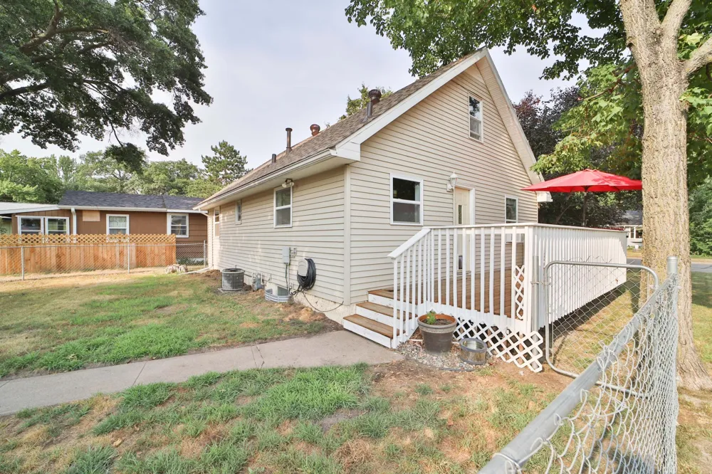 1015 13th Avenue NE Brainerd, MN 56401
