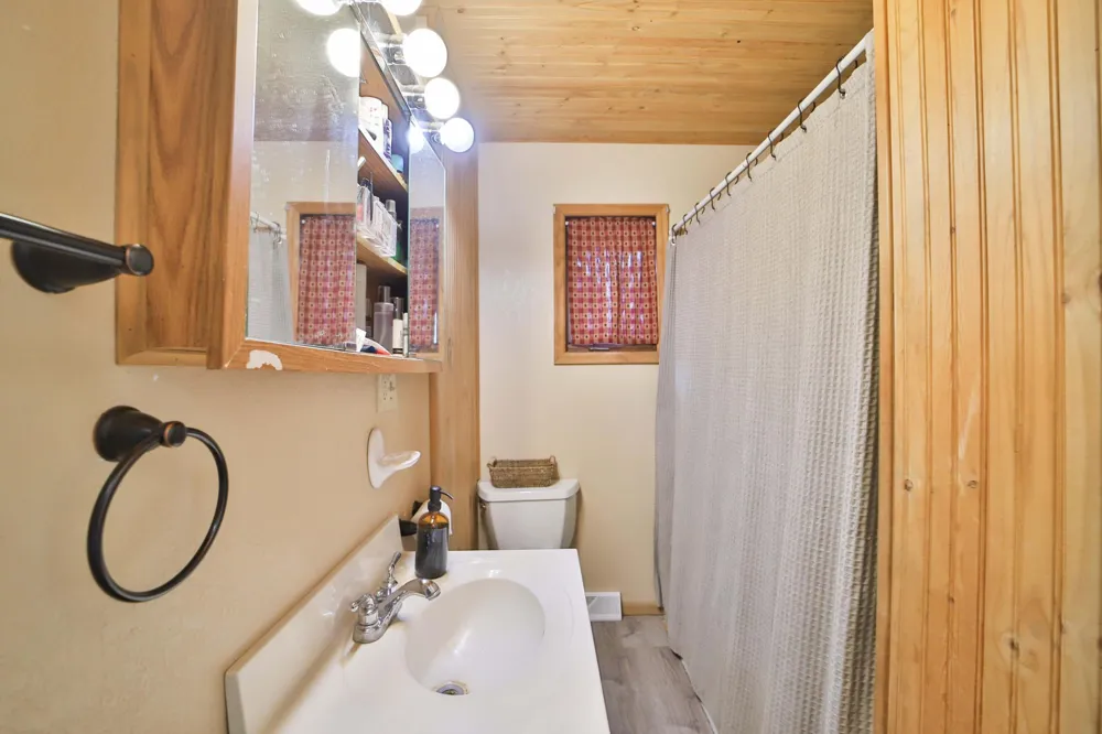 1015 13th Avenue NE Brainerd, MN 56401