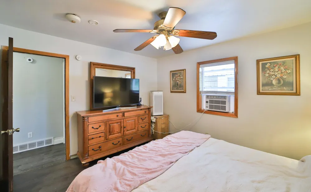 1015 13th Avenue NE Brainerd, MN 56401