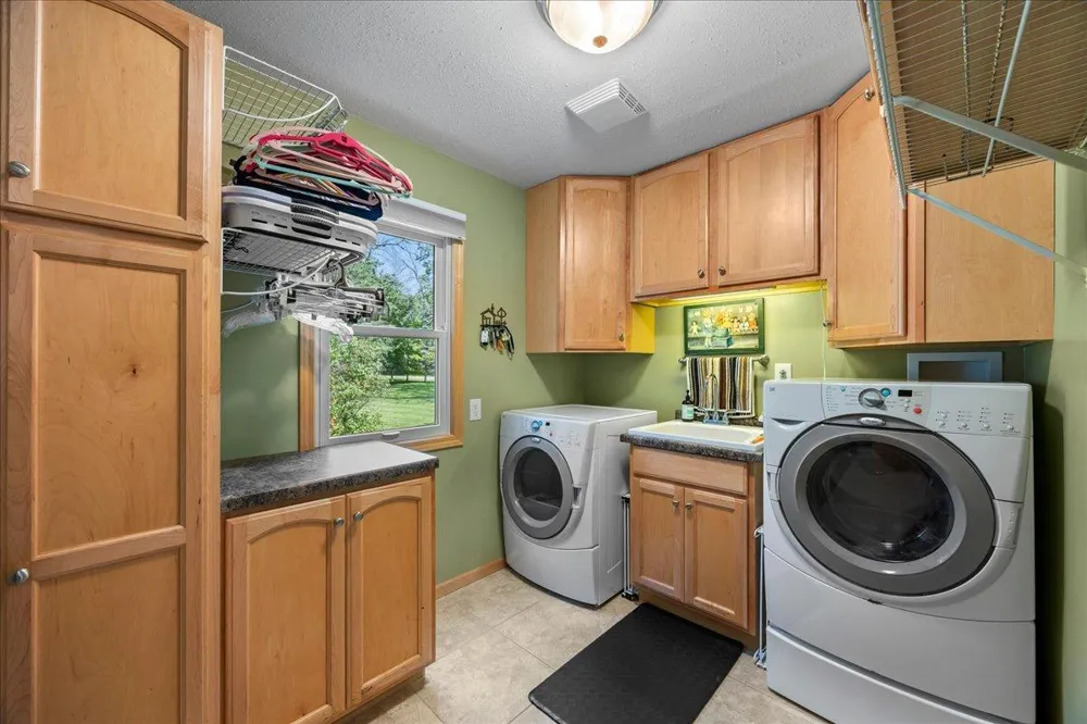 11720 129th Avenue Dayton, MN 55327