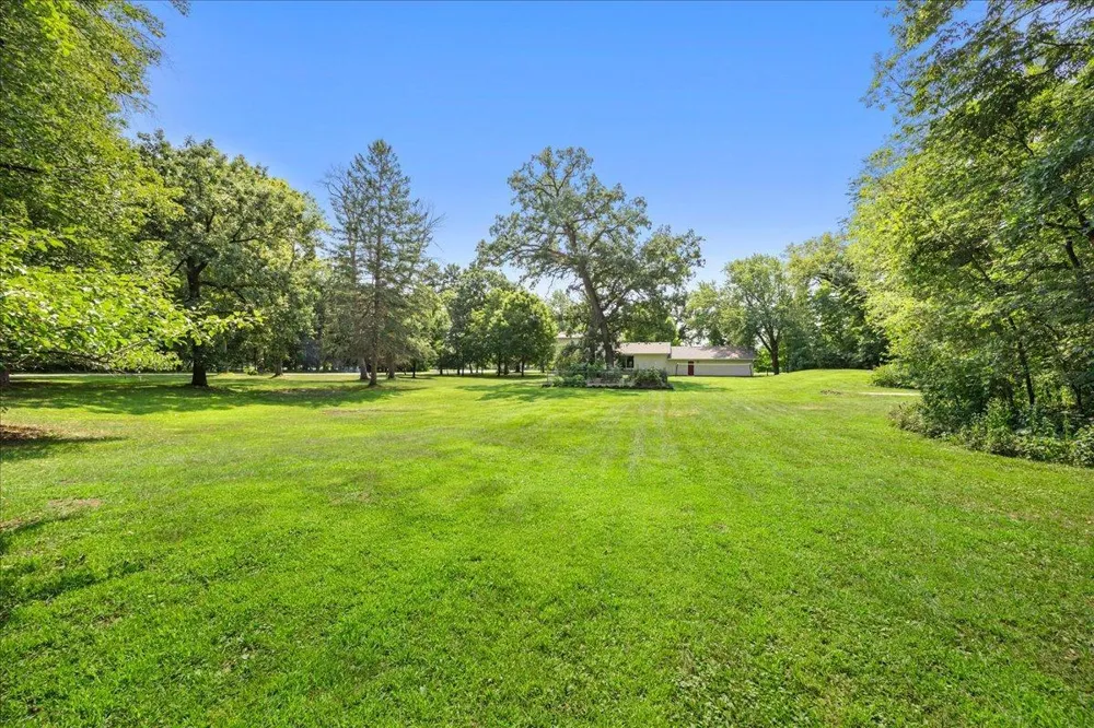 11720 129th Avenue Dayton, MN 55327