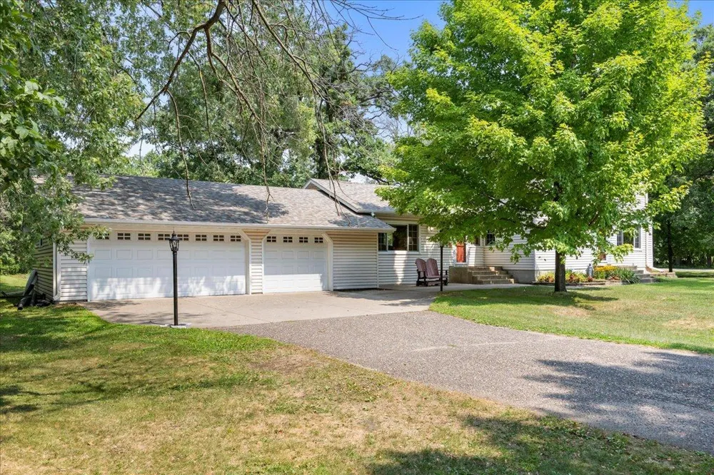 11720 129th Avenue Dayton, MN 55327