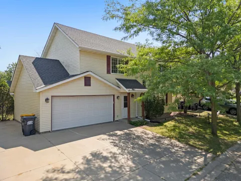 1201 Aspen Court