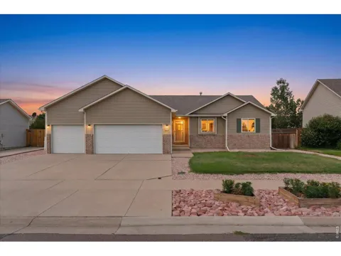 3937 Stampede Drive