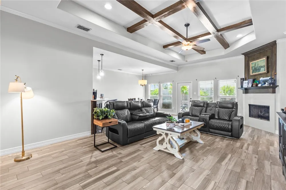 3025 Neches Drive Corpus Christi, TX 78414