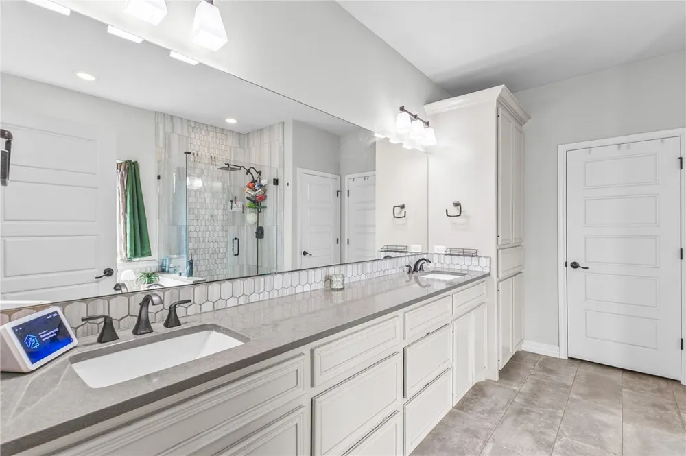 3025 Neches Drive Corpus Christi, TX 78414
