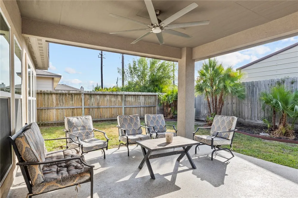 3025 Neches Drive Corpus Christi, TX 78414
