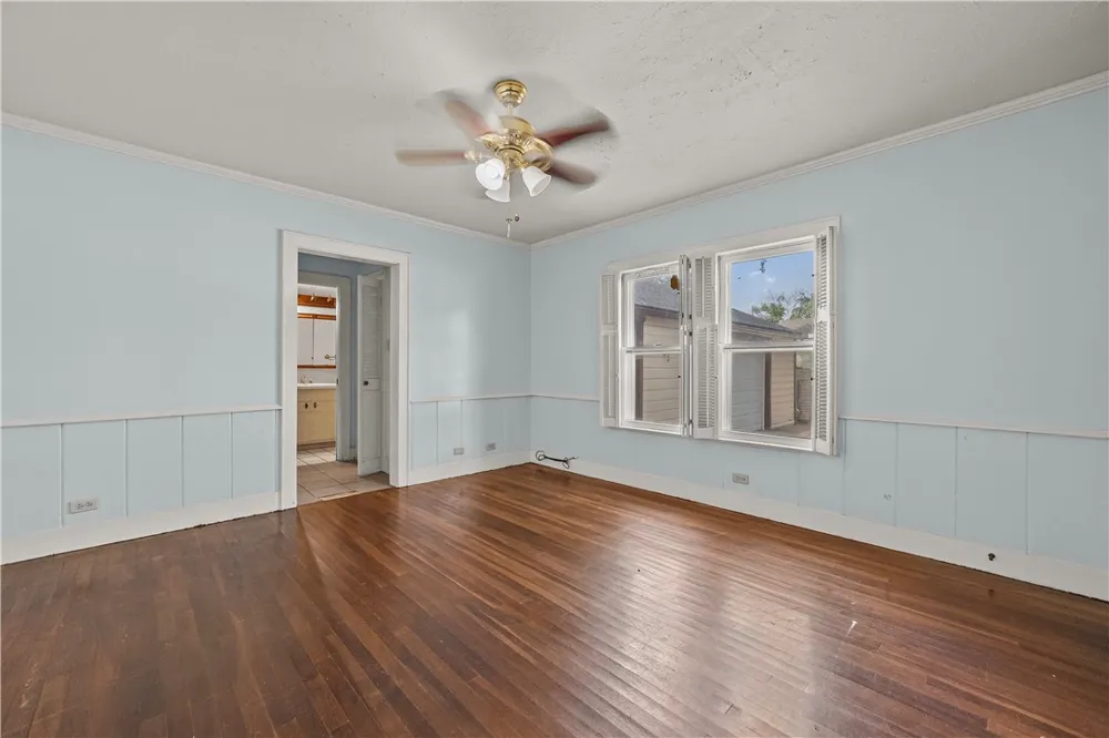 813 E Market Street Sinton, TX 78387