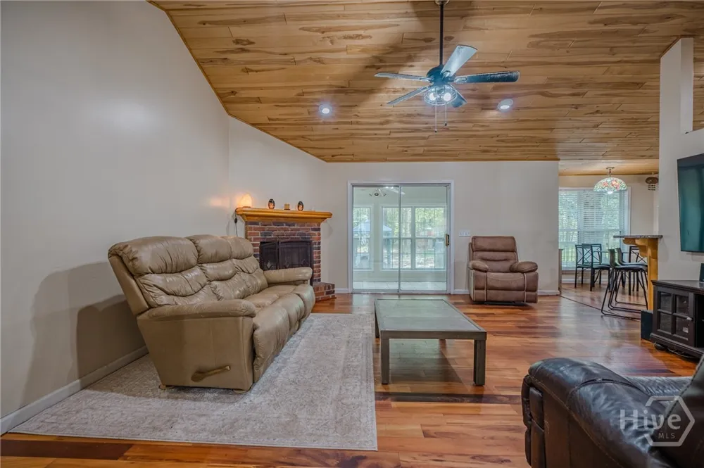 926 Oak Hampton Road Fleming, GA 31309