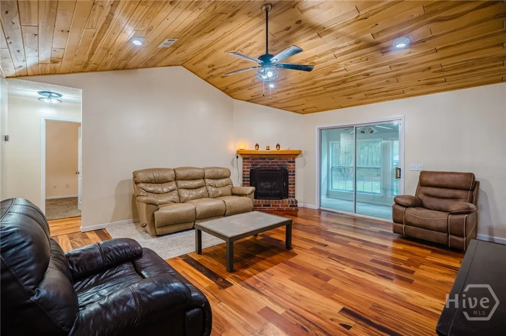 926 Oak Hampton Road Fleming, GA 31309