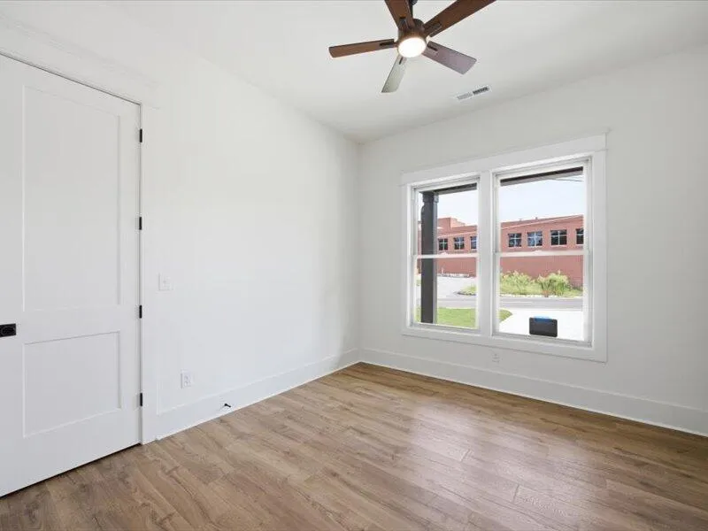 342 Thomas Road Fort Oglethorpe, GA 30742