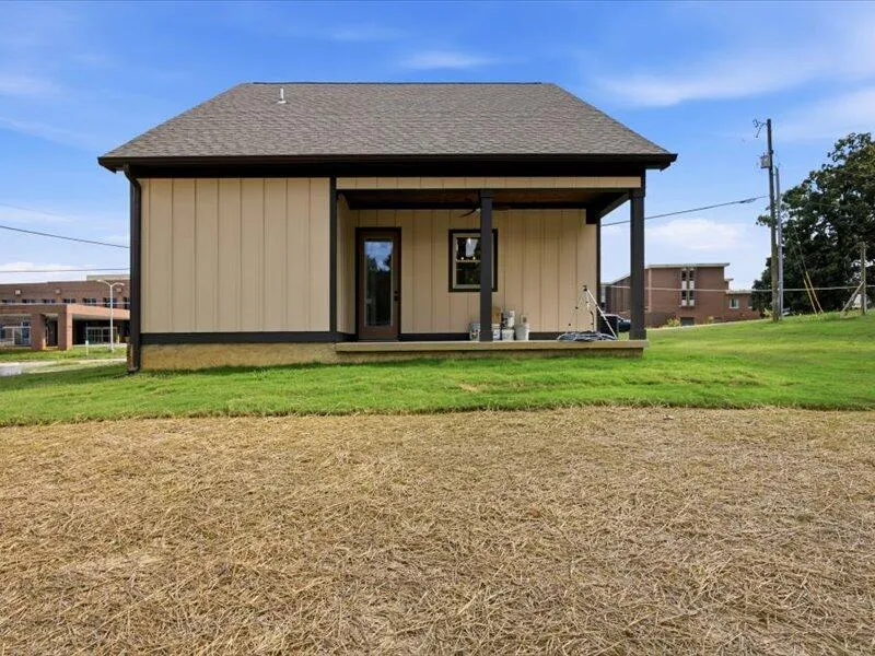 342 Thomas Road Fort Oglethorpe, GA 30742