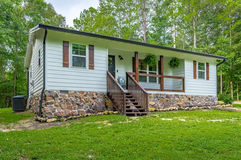 469 Round Pond Road LaFayette, GA 30728