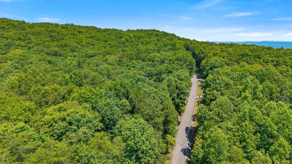 1869 Windridge Dunlap, TN 37327