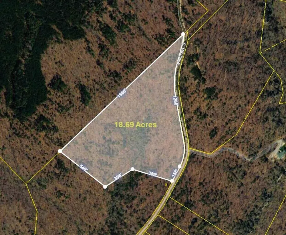 1869 Windridge Dunlap, TN 37327
