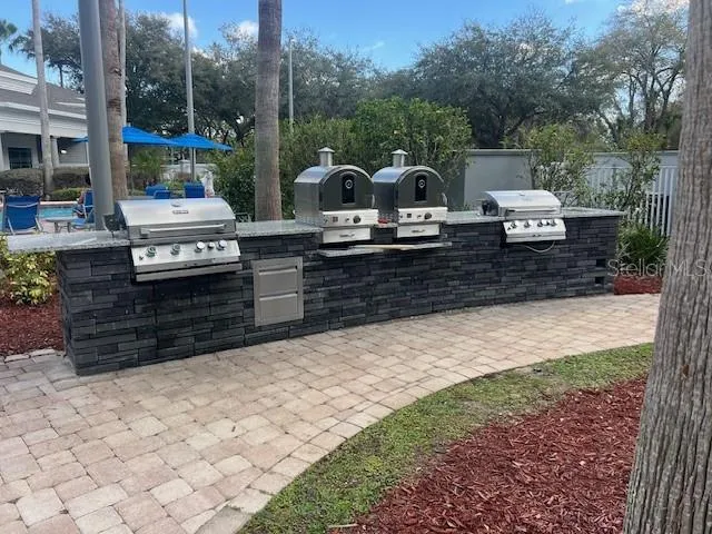 8303 PALM PARKWAY #404 Orlando, FL 32836