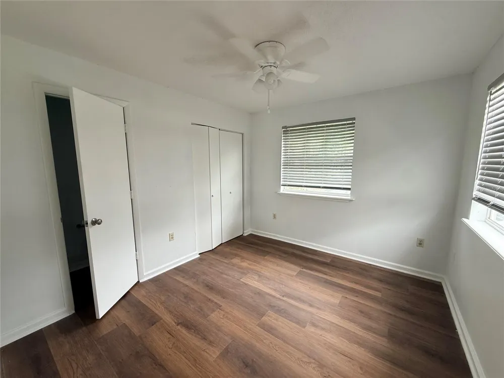 229 W WISCONSIN AVENUE Deland, FL 32720