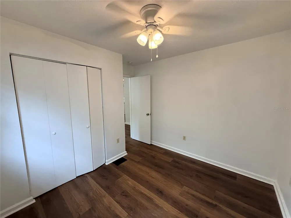 229 W WISCONSIN AVENUE Deland, FL 32720