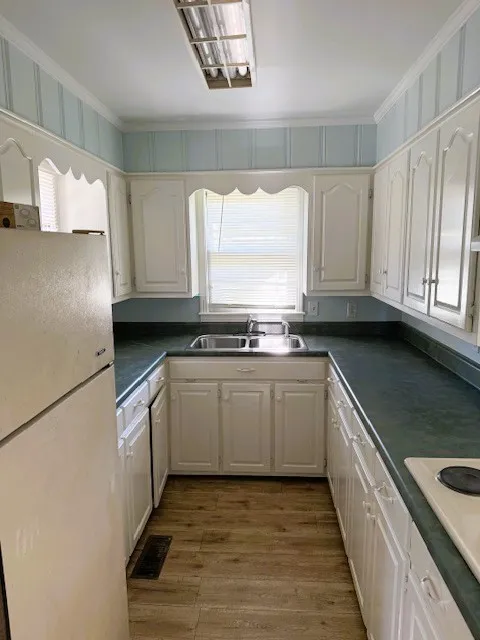 108 Black St McMinnville, TN 37110