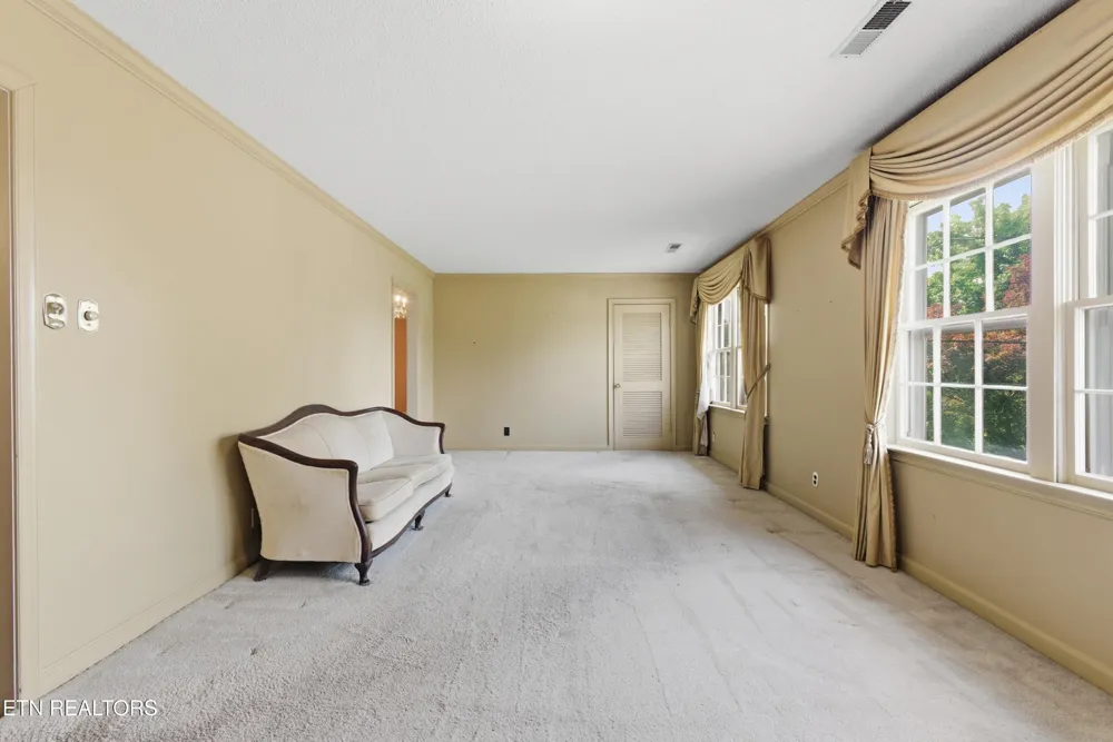 617 Mill St Kingston, TN 37763