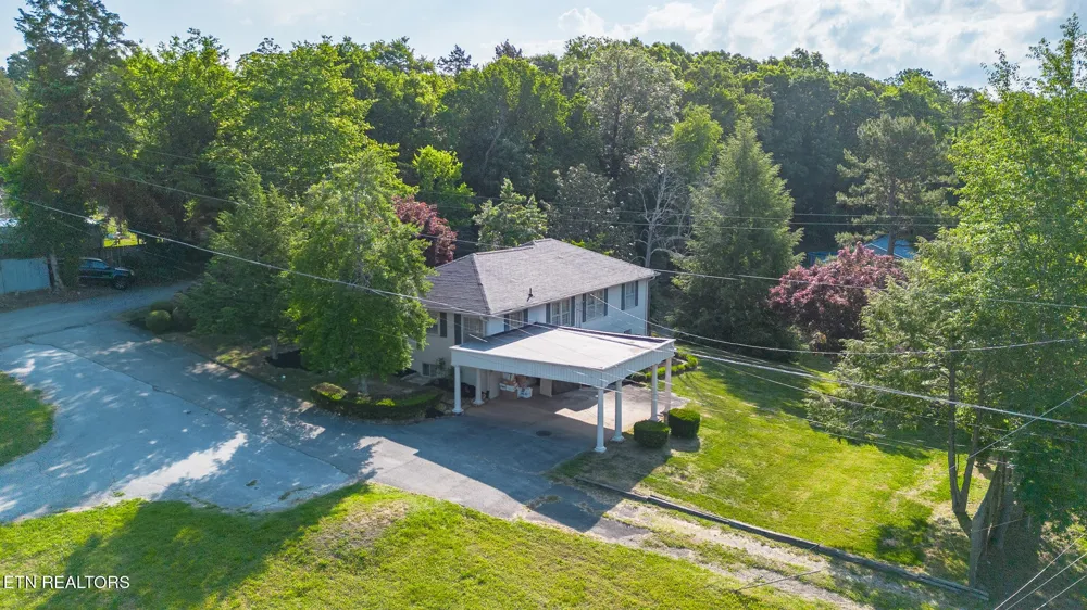 617 Mill St Kingston, TN 37763