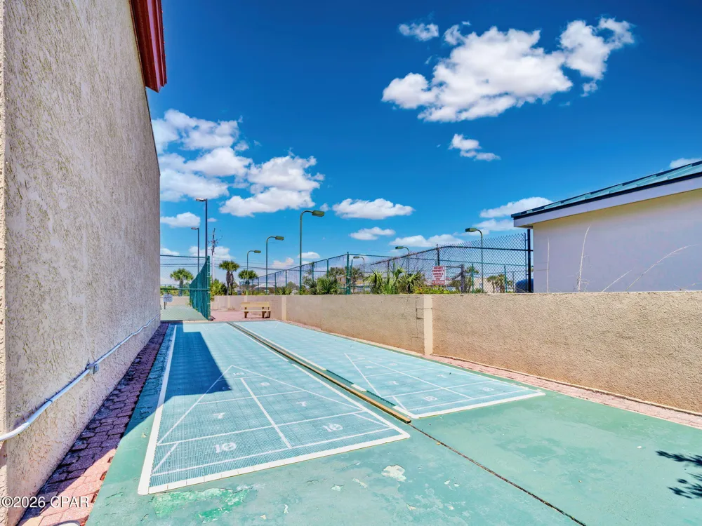 6505 Thomas Drive #415 Panama City, FL 32408