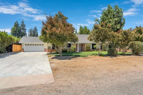 10784 Sierra View Street