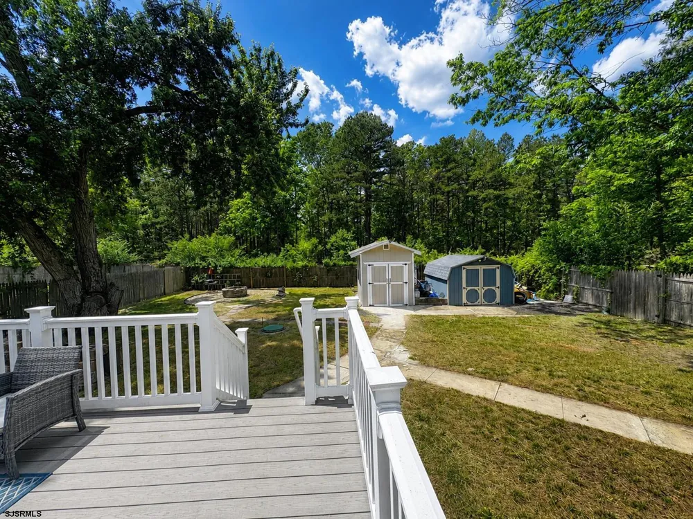 221 Meyner Ln Newtonville, NJ 08346
