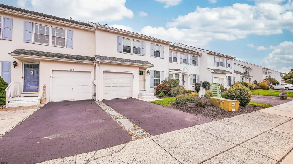 310 Sea Shell Ln Brigantine, NJ 08203