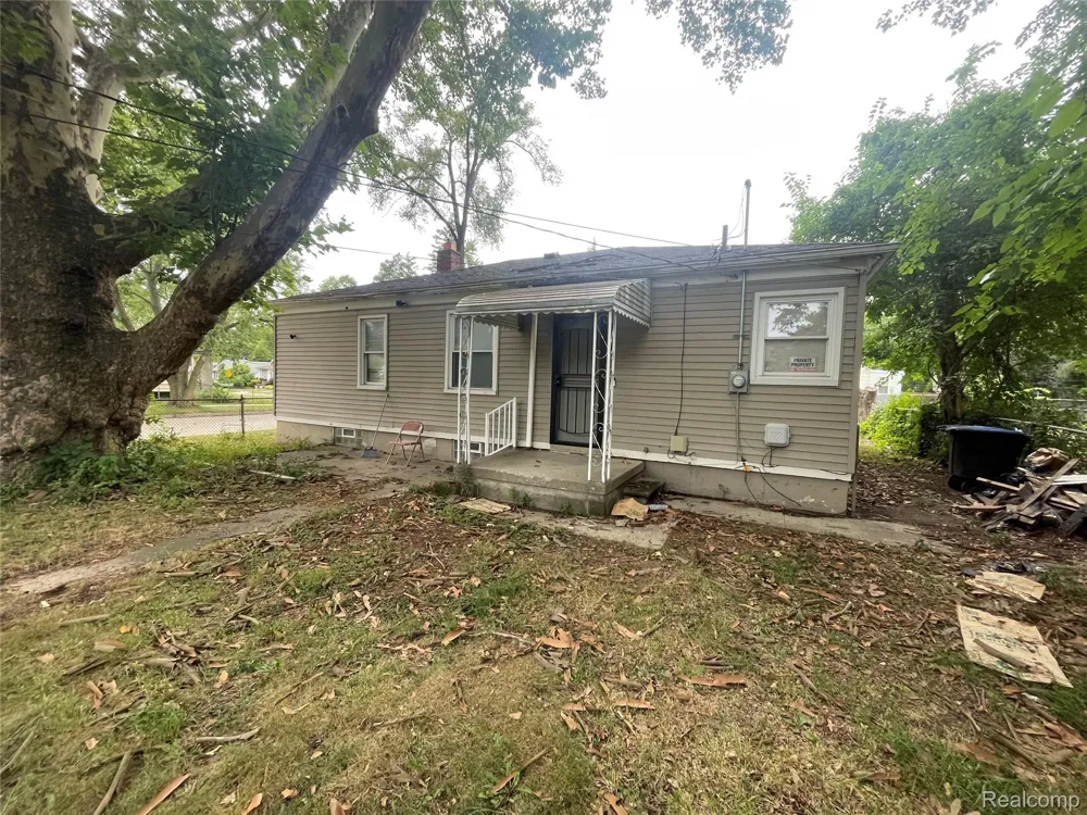 24055 Florence Street Detroit City, MI 48219