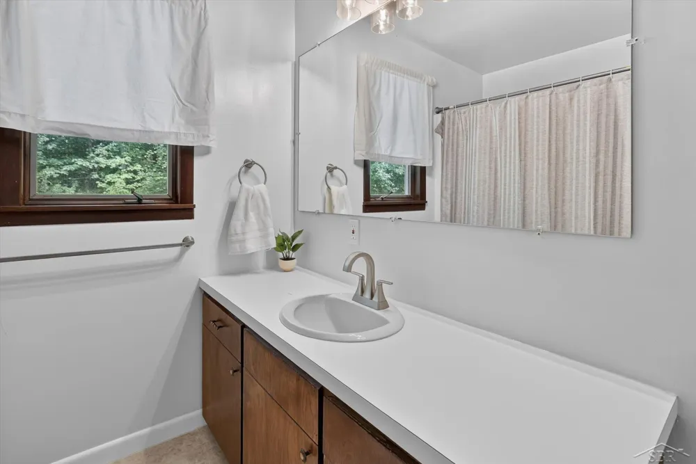 3783 E Kens Lane Larkin Charter Township, MI 48642
