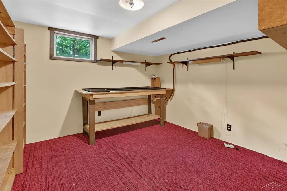 3783 E Kens Lane Larkin Charter Township, MI 48642