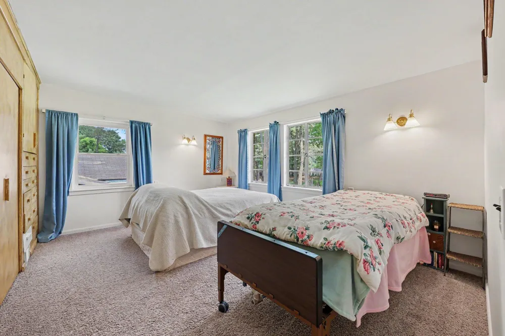 8550 Meridian Road Henrietta Township, MI 49272