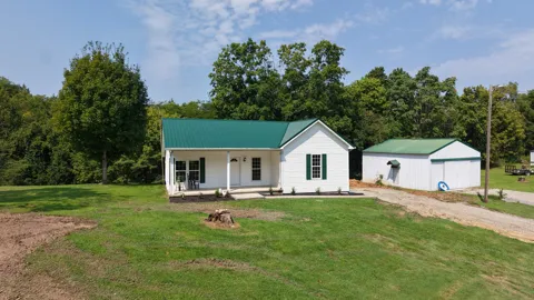 194 Davenport Ln