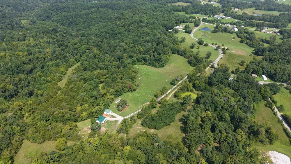 194 Davenport Ln Lafayette, TN 37083