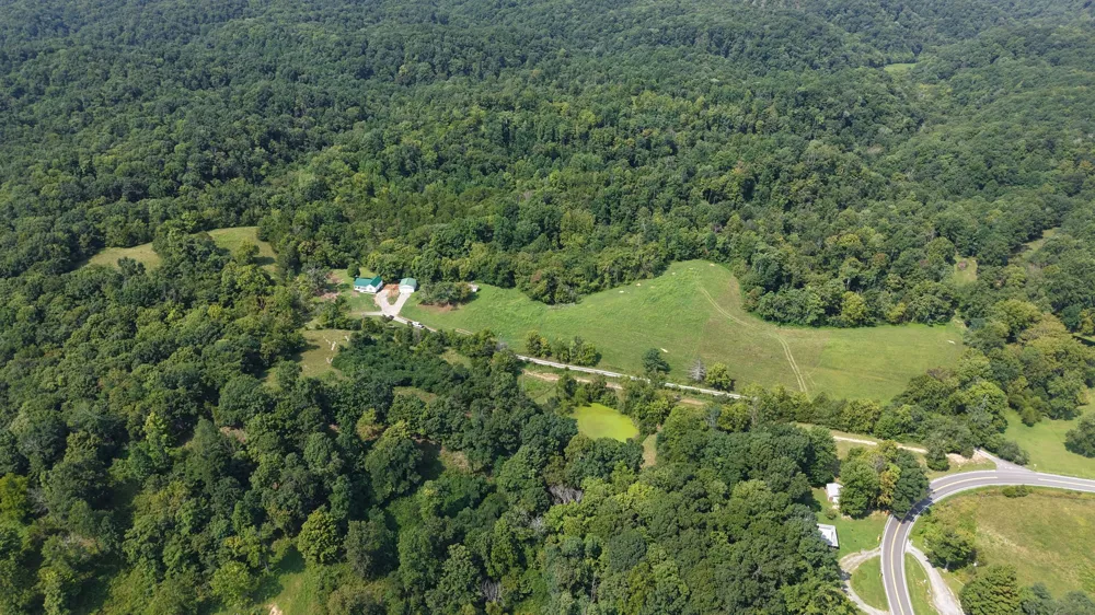 194 Davenport Ln Lafayette, TN 37083
