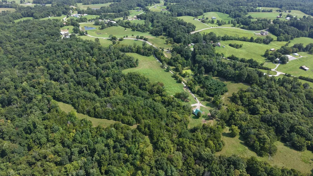 194 Davenport Ln Lafayette, TN 37083