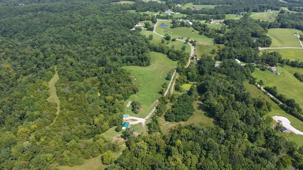 194 Davenport Ln Lafayette, TN 37083