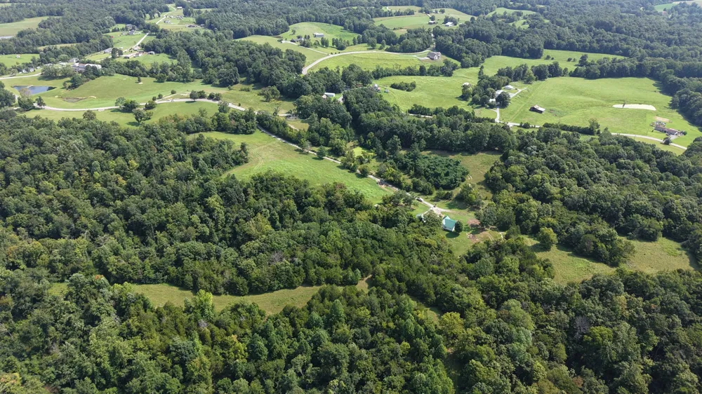 194 Davenport Ln Lafayette, TN 37083