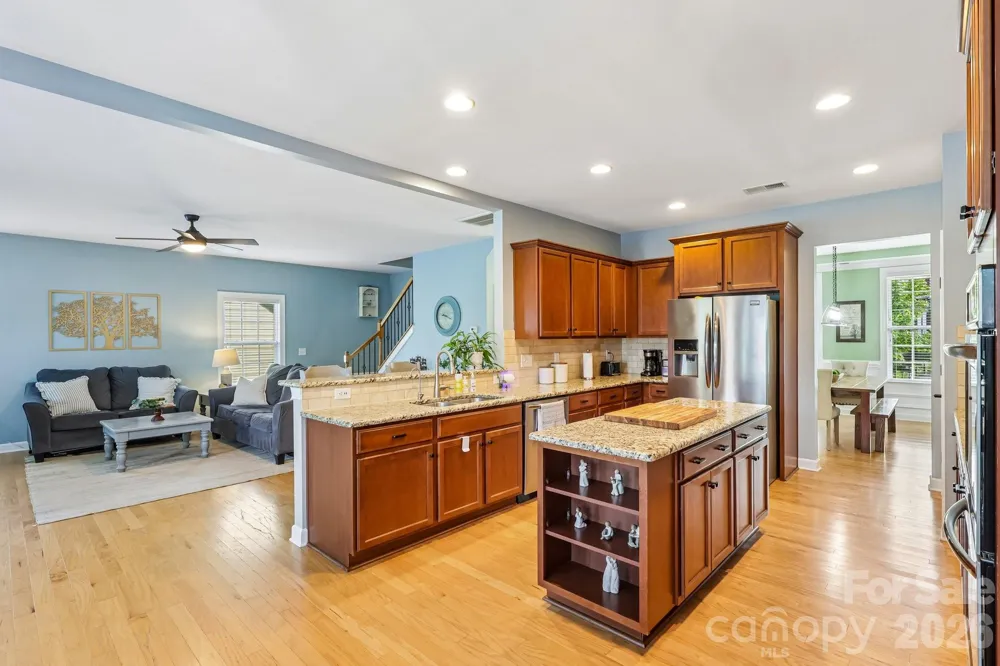 3812 Litchfield Drive Waxhaw, NC 28173