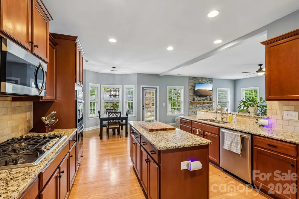 3812 Litchfield Drive Waxhaw, NC 28173
