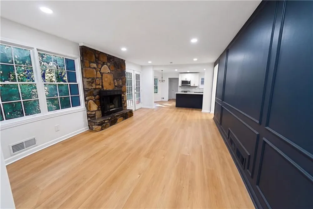 4877 Alpine Dr SW Lilburn, GA 30047