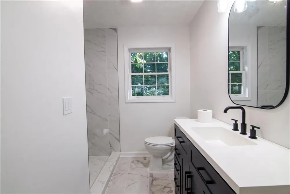 4877 Alpine Dr SW Lilburn, GA 30047
