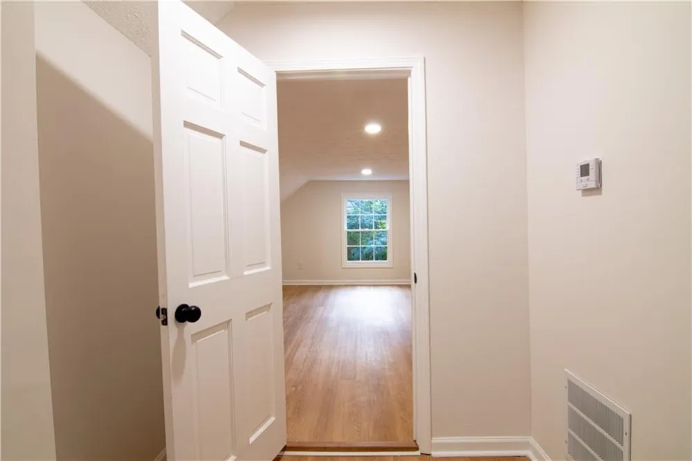 4877 Alpine Dr SW Lilburn, GA 30047