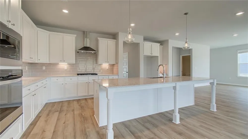 536 Redcrest Drive Locust Grove, GA 30248
