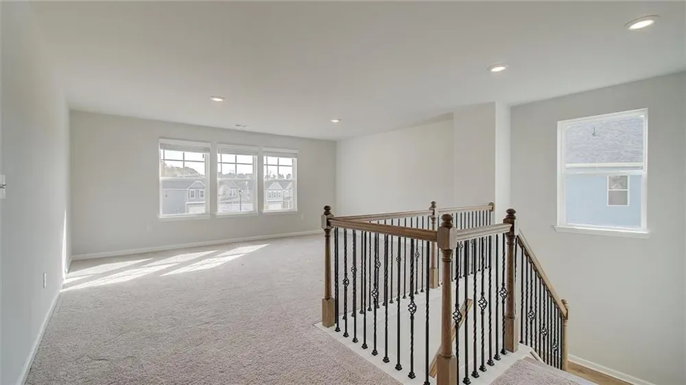 536 Redcrest Drive Locust Grove, GA 30248