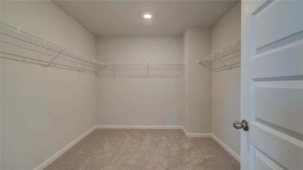 536 Redcrest Drive Locust Grove, GA 30248