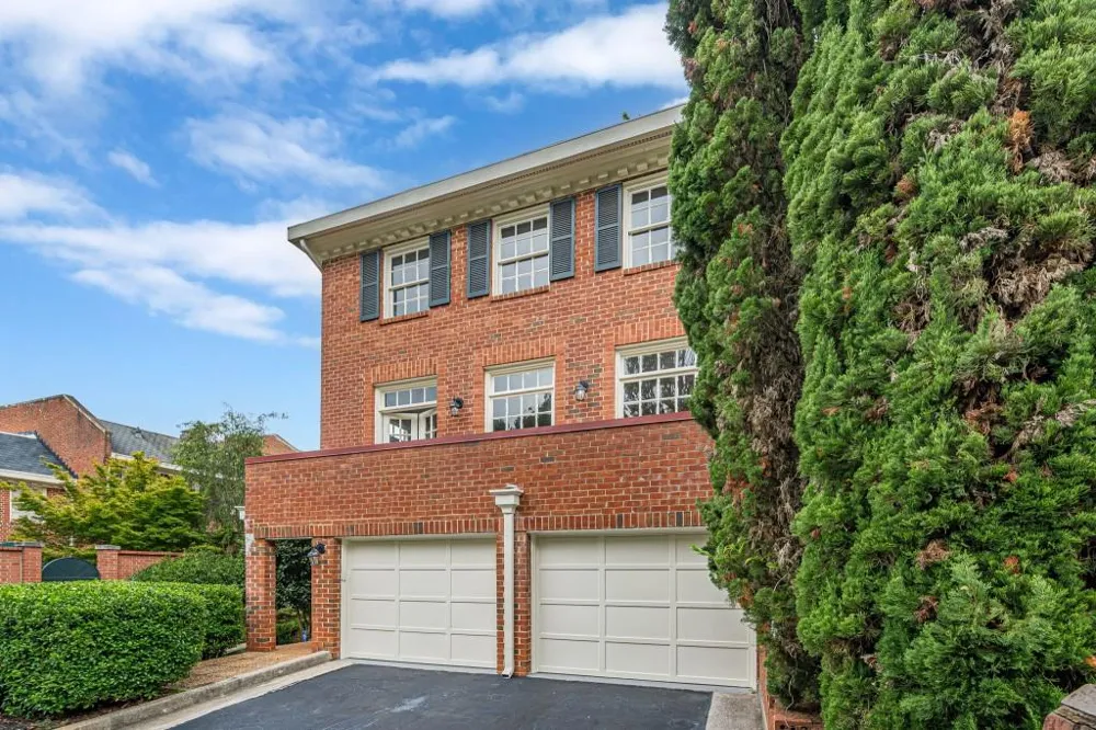 420 Jefferson Circle Sandy Springs, GA 30328