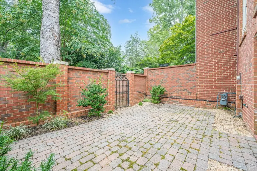 420 Jefferson Circle Sandy Springs, GA 30328