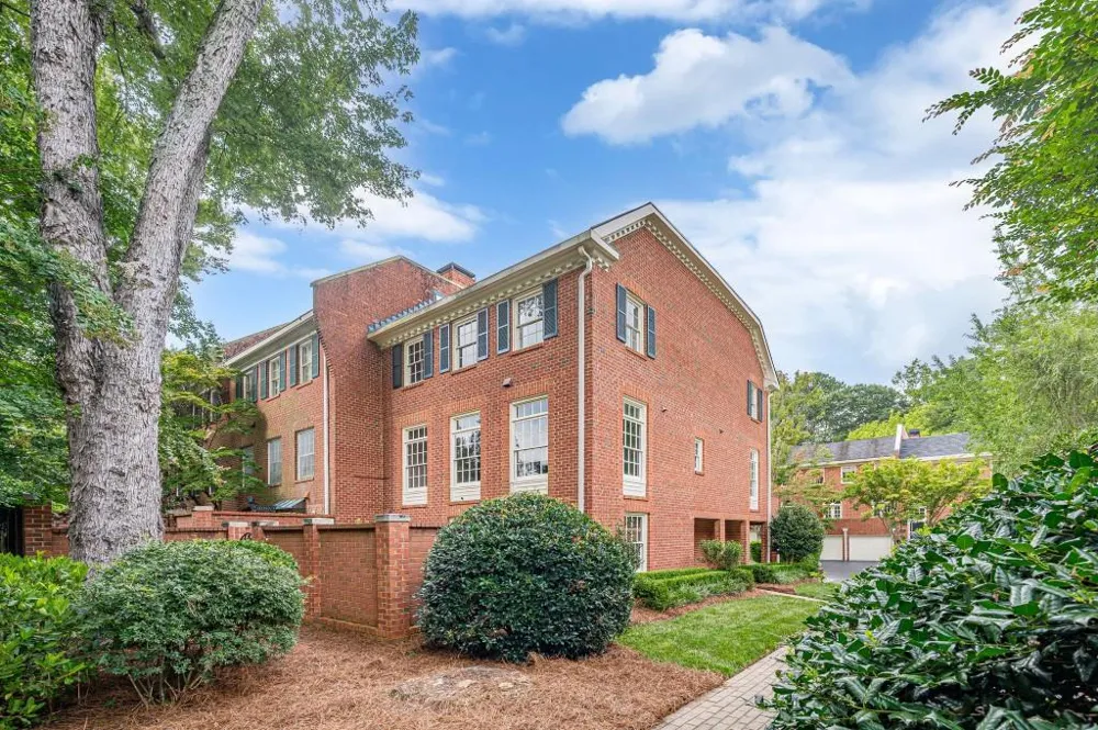 420 Jefferson Circle Sandy Springs, GA 30328